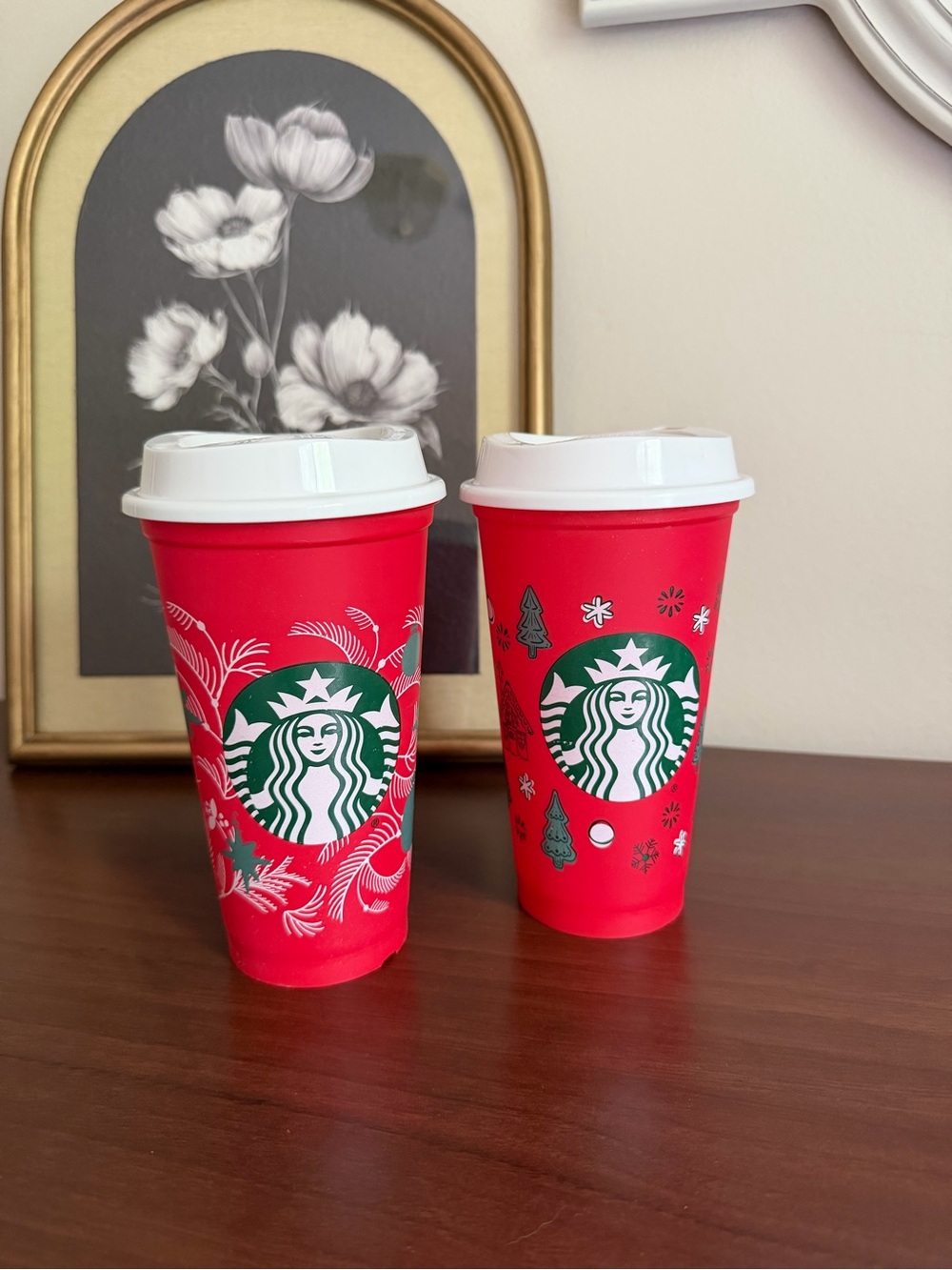 Starbucks Red Holiday Reusable Cups with White Lids
